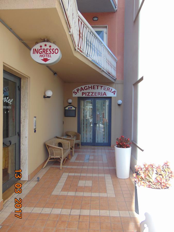 Hotel Mazzocchetti Citta Sant'Angelo Dış mekan fotoğraf